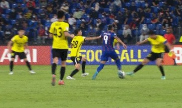 开云体育安卓下载-严益唯：广州队“开除令”背后的“平庸之恶”