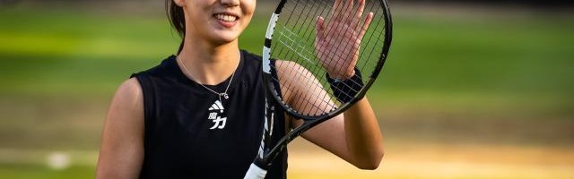 在线体育-草地连胜三位前20！ 王欣瑜距温网种子仅差一胜