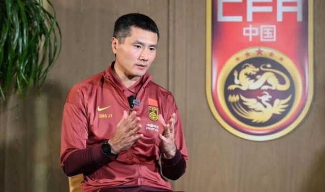 国足何时能进世界杯？邵佳一：这是所有人的目标 希望在不远的将来|王宁|中国男足|央视|国家队|暴风_新浪体育_新浪新闻