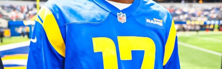 快船新援比尔亮相NFL赛场 现身观战洛杉矶公羊比赛！