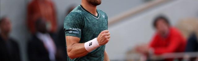 首页-鲁德法网首闯大满贯赛决赛 最佳绿叶终于熬出头？