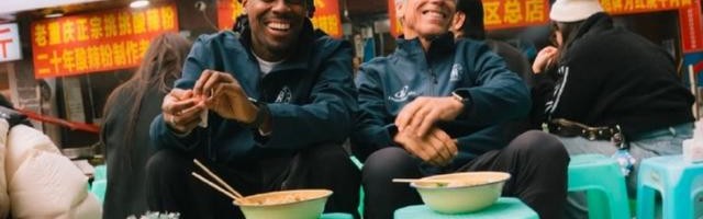 体育娱乐-佐拉：马拉多纳和梅西之间，我选马拉多纳